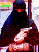 ТЕРРОРИСТКА - КАМИКАДЗЕ: забыла, что по законам гор женщина не может брать в руки оружие