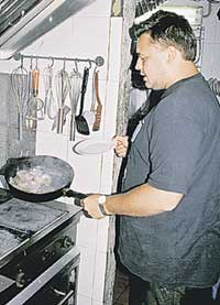 НА КУХНЕ: рождается любимое блюдо Насраллы