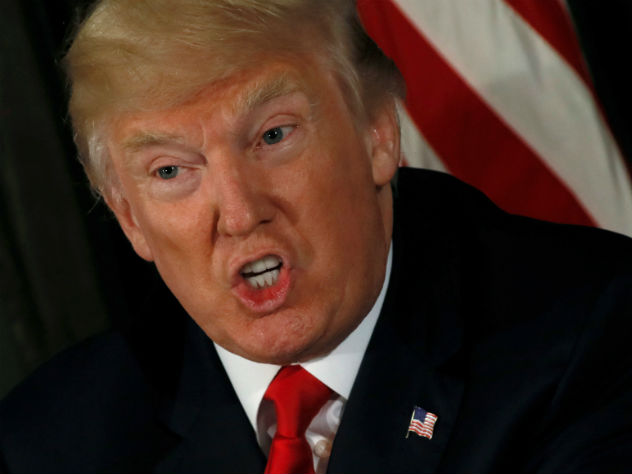 Маккейн раскритиковал Трампа за угрозы в адрес КНДР Маккейн раскритиковал Трампа за угрозы в адрес КНДР