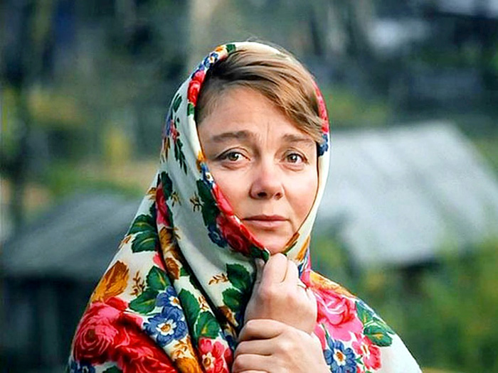 В фильме «Любовь и голуби» Дорошина сыграла свою самую звездную роль