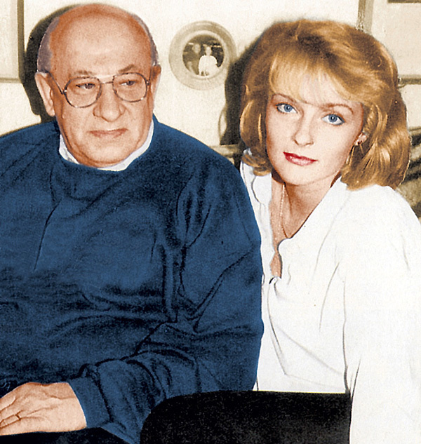 Цывина боготворила Евгения Евстигнеева. Четверть века назад, 4 марта 1992 года, он скончался в одной из клиник Лондона накануне операции на сердце
