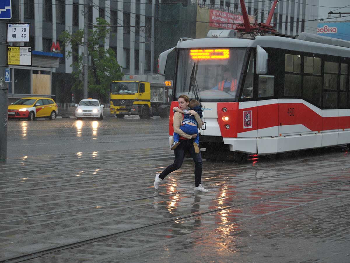 Прогноз погоды на май в Москве: праздничная неделя потрясет грозами Погода на майские в Москве: синоптики в шоке от таких дождей и ливней в начале мая – EG.RU – Погода. Прогноз погоды. Погода на праздники. Погода на май. Прогноз погоды на май. Погода на две недели. Погода в Москве. Погода в Москве на неделю.