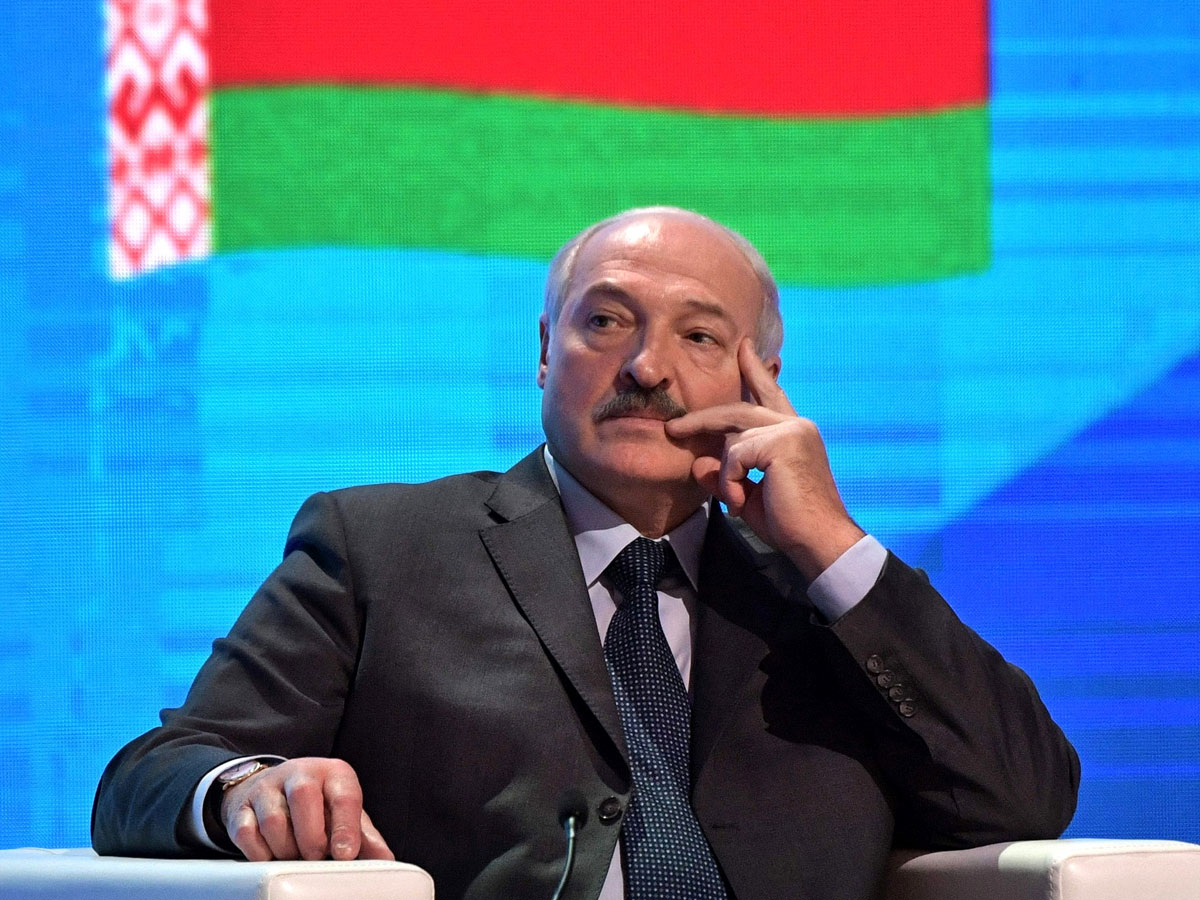 Александр Лукашенко страну авантюристам не отдаст Александр Лукашенко страну авантюристам не отдаст