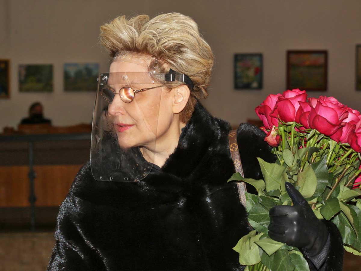 Малышева на похоронах Грачевского
