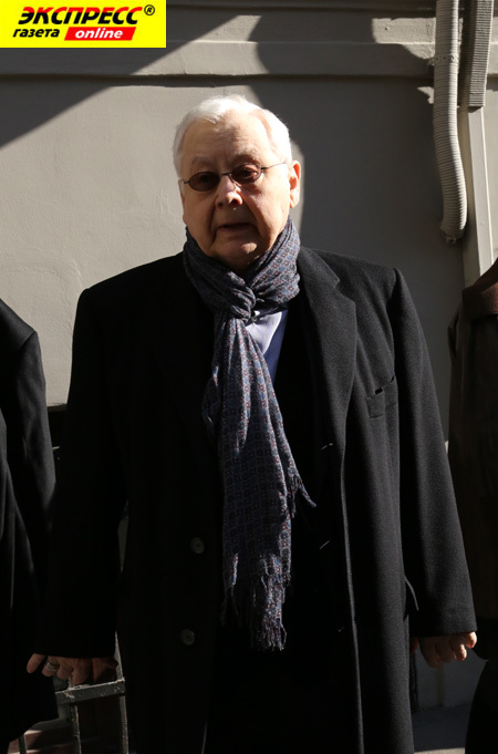 ОЛЕГ ТАБАКОВ