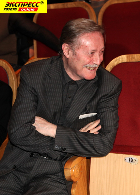 ЮРИЙ СОЛОМИН