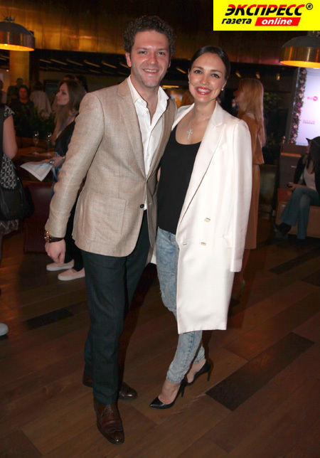 КОНСТАНТИН КРЮКОВ, АЛИНА АЛЕКСЕЕВА