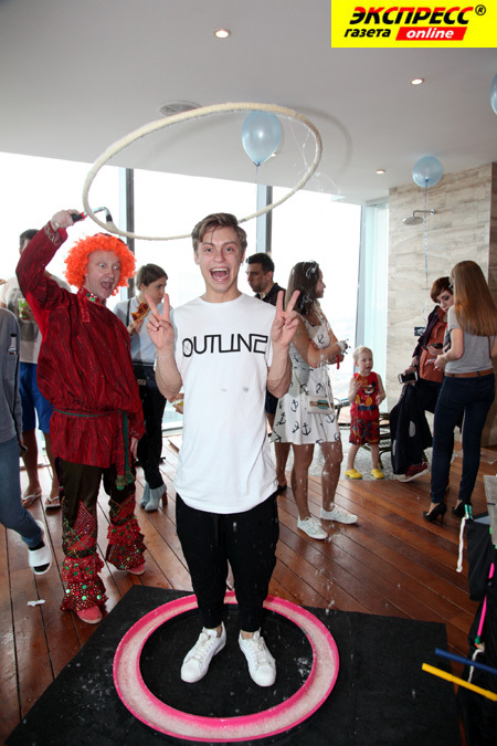 АЛЕКСАНДР ГОЛОВИН