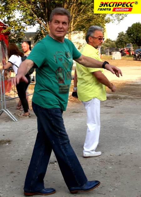 ЛЕВ ЛЕЩЕНКО