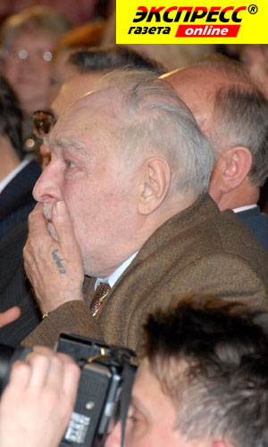 ВЯЧЕСЛАВ ТИХОНОВ