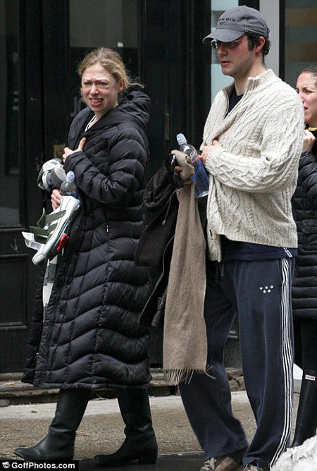 На людях Челси и Марк стараются держаться вместе, но, поговаривают, что развод не за горами