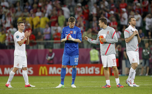 Поляки покидают Евро-2012. Фото: «РИА Новости»    