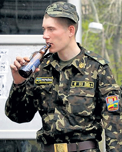 Под «градусом» не так страшно . Фото: kaifolog.ru