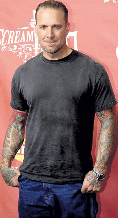 Бабник ДЖЕЙМС сильно расстроил БУЛЛОК