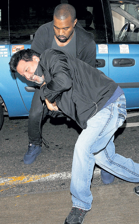 Канье УЭСТ ответил по закону за расправу над папарацци Дэниелем РАМОСОМ