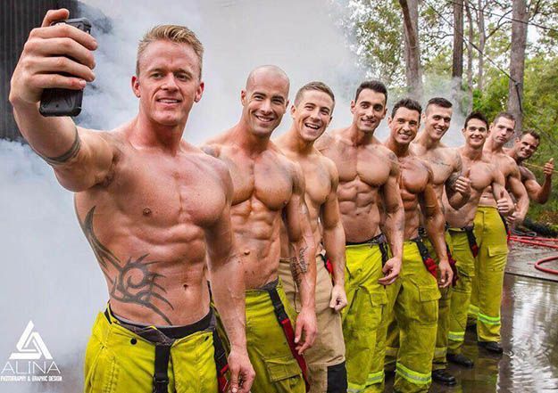 Фото: www.facebook.com/FirefightersCalendarAustralia