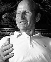 ПОЖИЛОЙ ПАПАША: рад детям и внуков готов растить