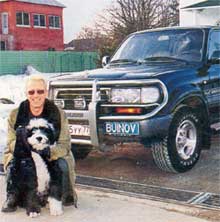 ПРИСЕЛИ ДВА ТОВАРИЩА: один из них - Буйнов