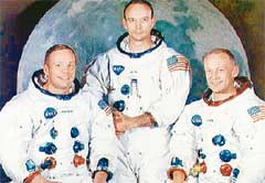 ПЕРВЫЕ ЛЮДИ НА ЛУНЕ: Армстронг, Коллинз, Олдрин