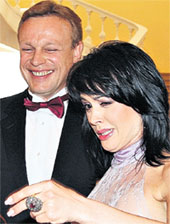 ЗОВОРОТНЮК И ЖИГУНОВ: возможно, скоро станут родителями