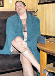 ОТДОХНОВЕНИЕ ТЕЛЕБОССА: расслабившись в парной, грезит о прекрасном