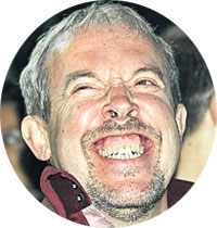 АНДРЕЙ МАКАРЕВИЧ: налево даже не посмотрит