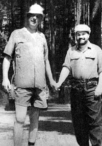 НА НИКОЛИНОЙ ГОРЕ (1954 г.): Юлиан Семенович с тестем Сергеем Михалковым