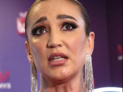 Как у старушки: интимное место Бузовой вызвало оторопь